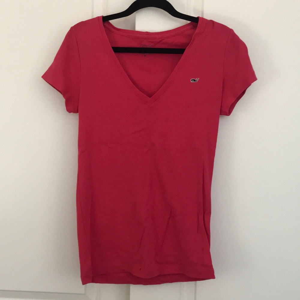 Vineyard Vines vneck T-shirt